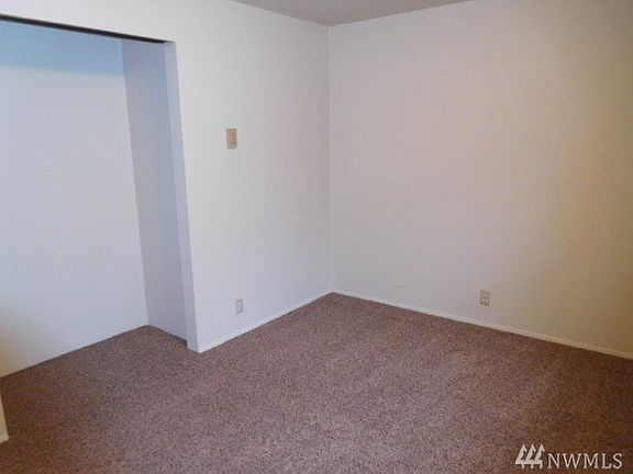 3rd image of 4202 Starflower Pl NW