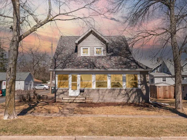 411 W Pine St, River Falls, WI 54022