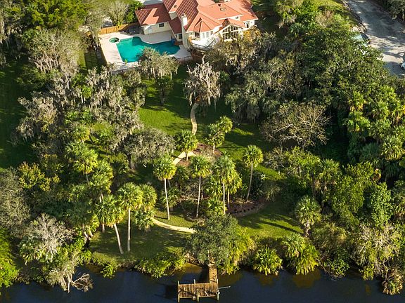 2nd image of 5155 Palmetto Avenue