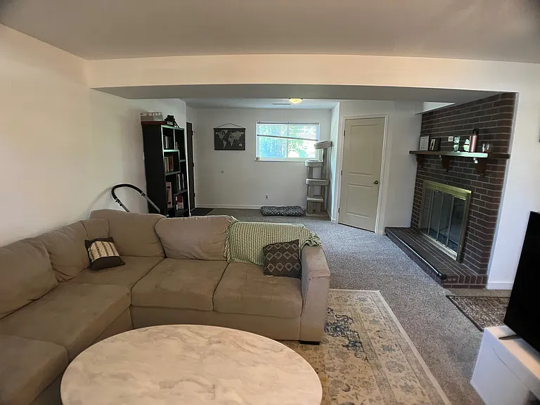 354 S 21st Ave — Photo 16
