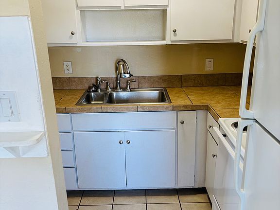 2nd image of 215 River View Dr #K