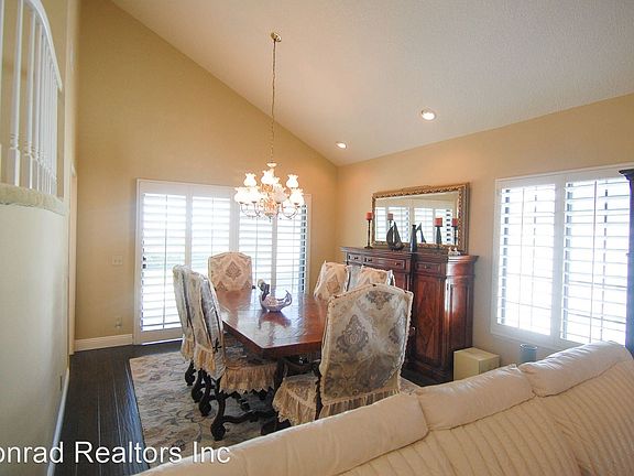 4th image of 2231 Avenida Platanar
