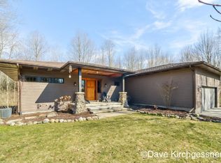 62 Foleys Grade, Lowell, MI 49331