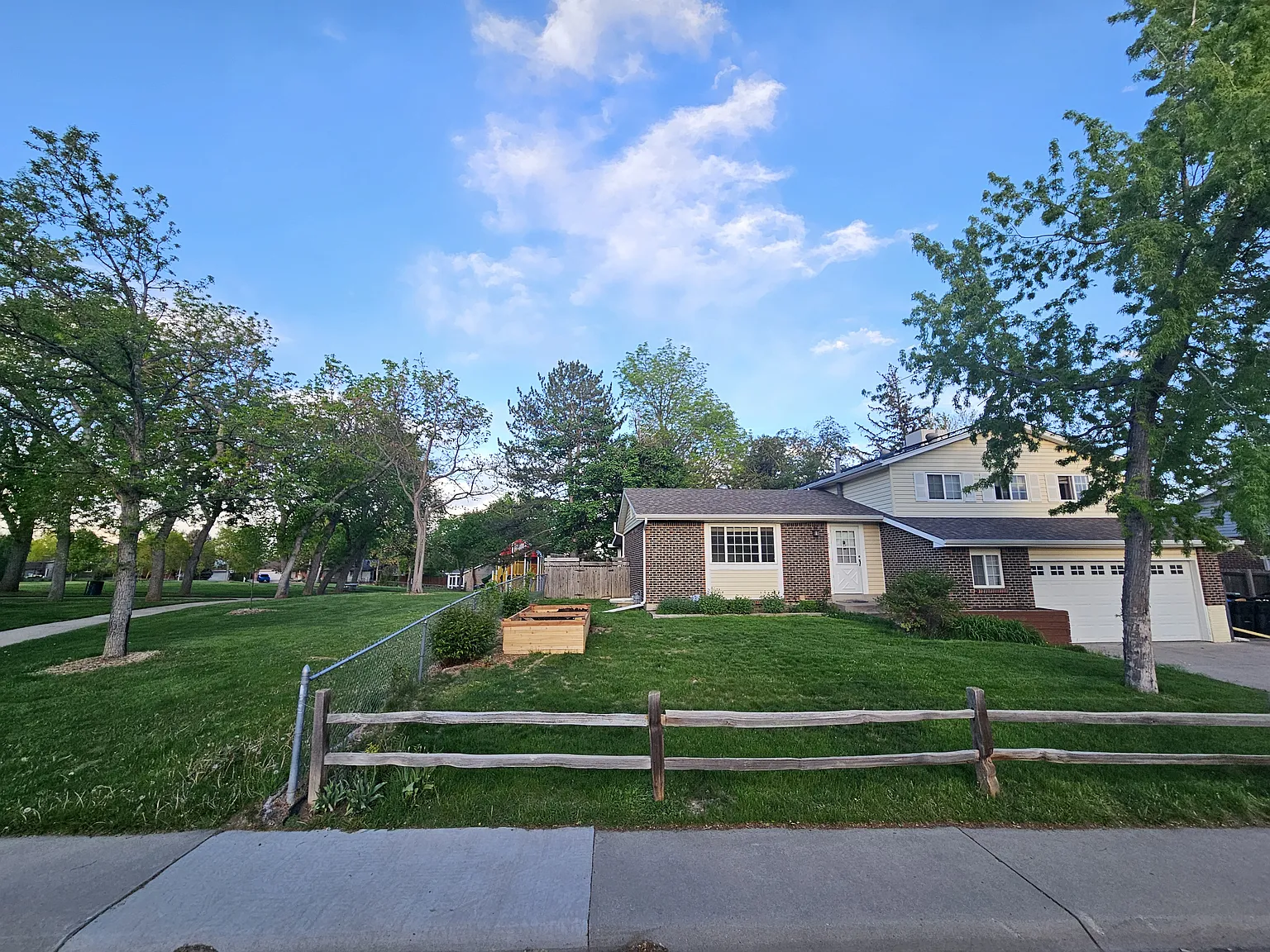 7280 Braun Way — Photo 3