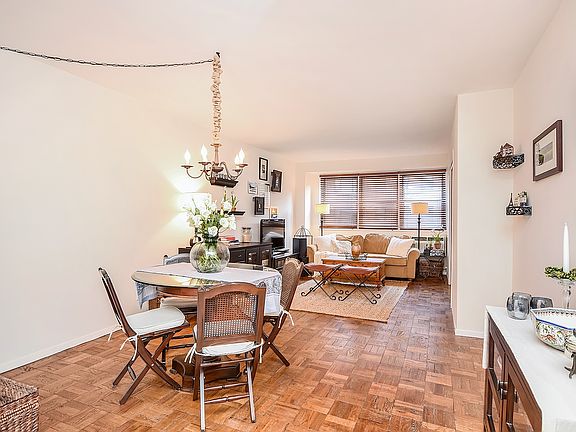 4th image of 33 Barker Ave APT 4L