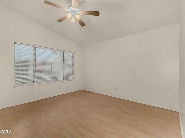 1343 E Angela Dr — Photo 19