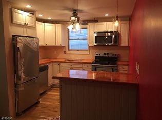 35 Union Pl, Newton, NJ 07860