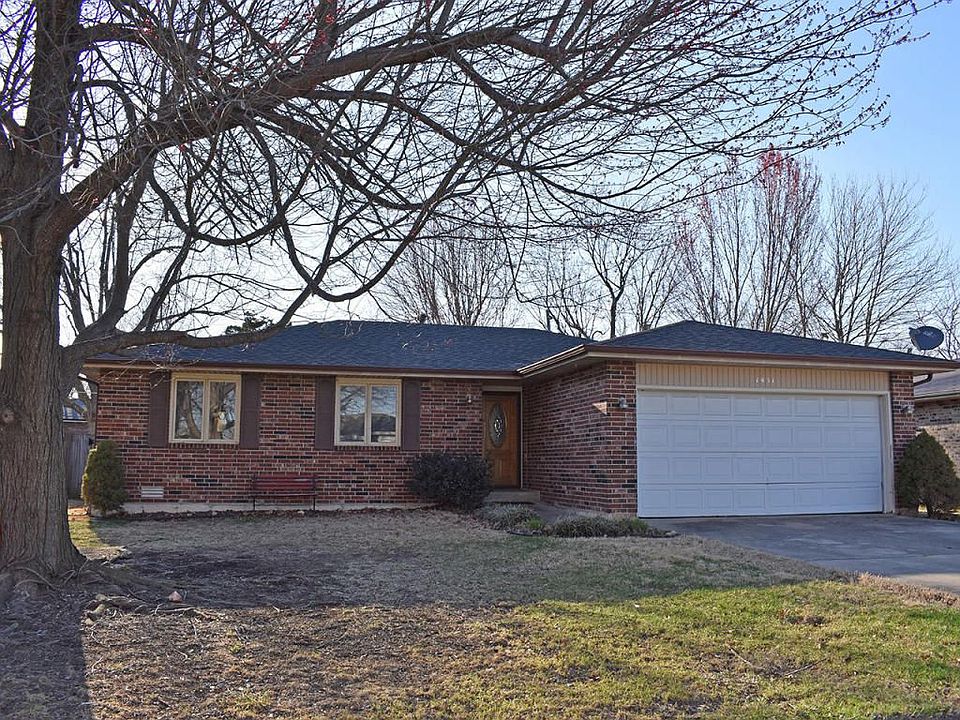 1st image of 1431 S Lovers Ln