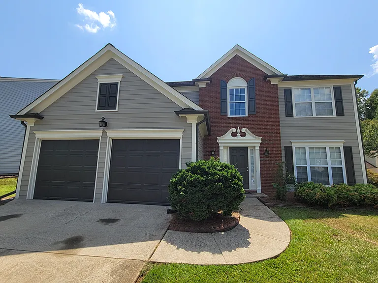 6035 Foxberry Ln — Photo 2