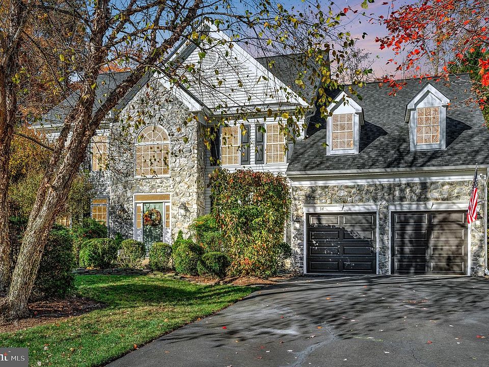 1st image of 54 Lightfoot Dr