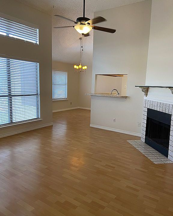1st image of 1303 Jasmine Dr