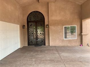 9215 Sagebrush St, Apple Valley, CA 92308