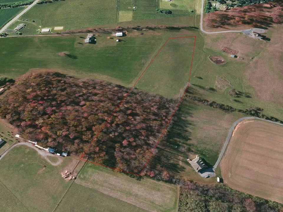 2nd image of 5A Lilly Farm Ln