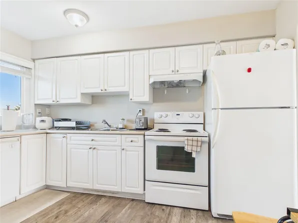 4110 Kendall Ave #48, Pt Alberni, BC V9Y 5J1