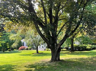 33 Alpine Rd, Greenwich, CT 06830