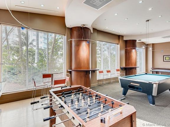 3rd image of 4001 S Ocean Dr APT 14R