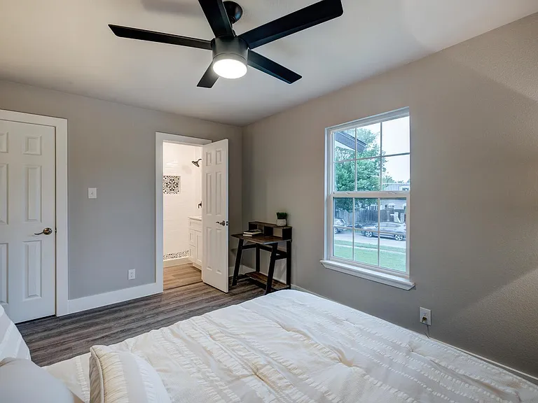 5001 Cottonwood Cir #B — Photo 23