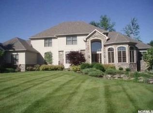5188 Leighton Ct, Solon, OH 44139