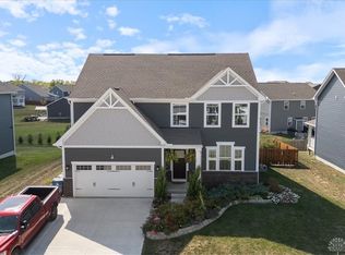 310 Chevington Chase, Tipp City, OH