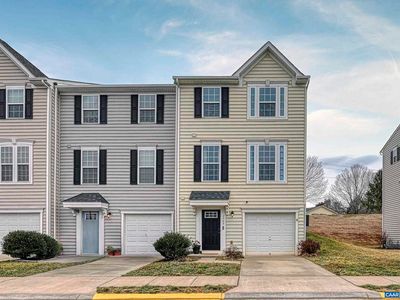 2064 Elm Tree Ct, Charlottesville, VA, 22911