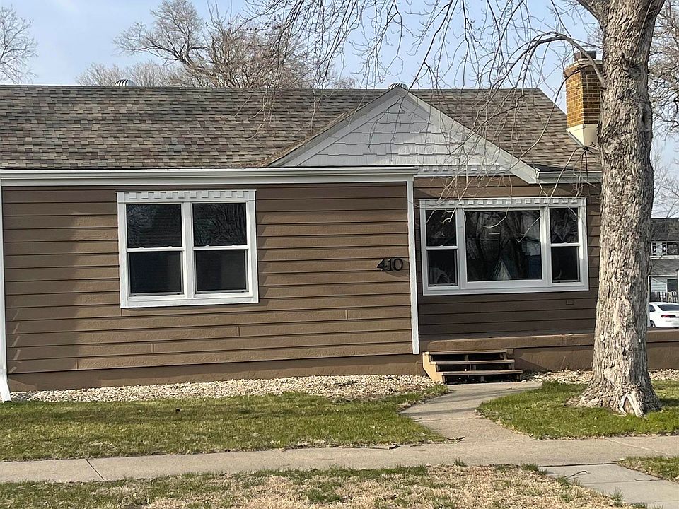 2nd image of 410 E 6th St