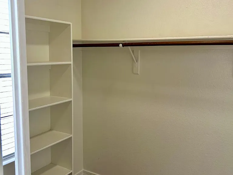 10015 E Mountain View Rd #2009 — Photo 16
