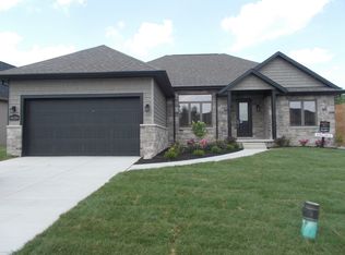 9634 Garden Walk, Clarence, NY 14031