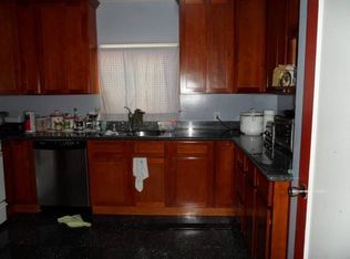 7314 Fresno St, Oakland, CA 94605