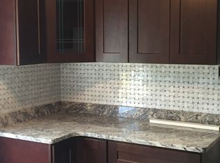 537 N Read Ave, Runnemede, NJ 08078