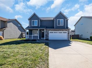 1267 Bell Ct, Elyria, OH 44035