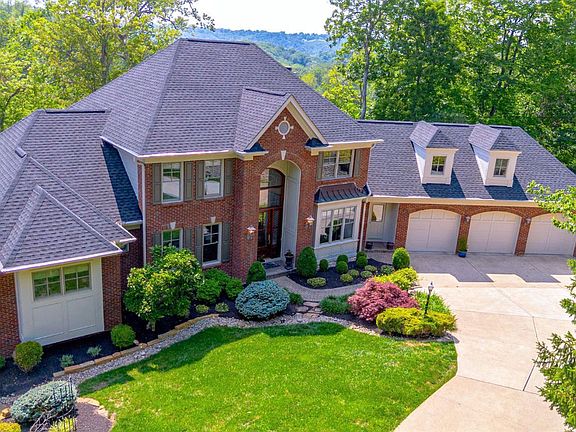2nd image of 1298 Mistymeadow Ln