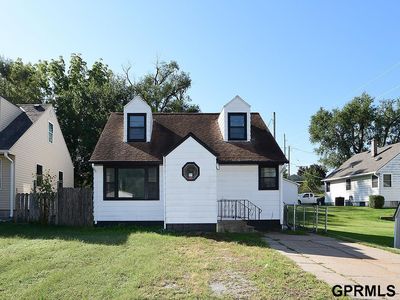 2831 Lillian St, Bellevue, NE, 68147