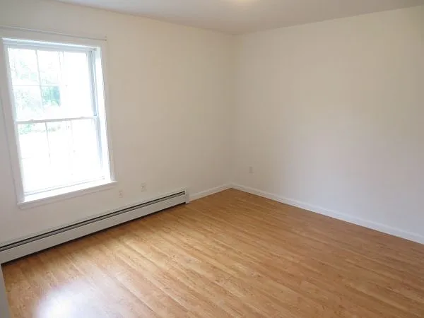 2 bed, 800 sqft, $1,595 — Photo 4