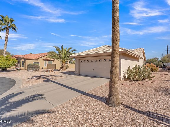 4th image of 25051 S Desert Trail Court