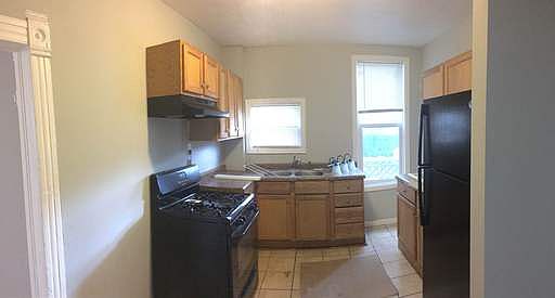 2nd image of 510 W 28th St