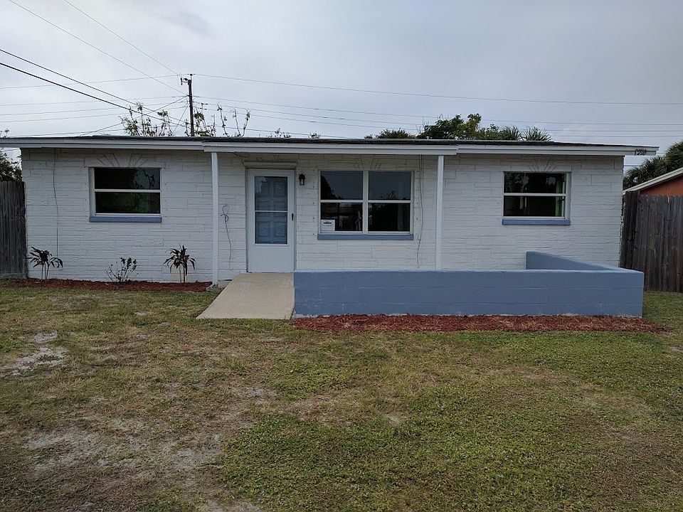 1st image of 1398 Eva Ln