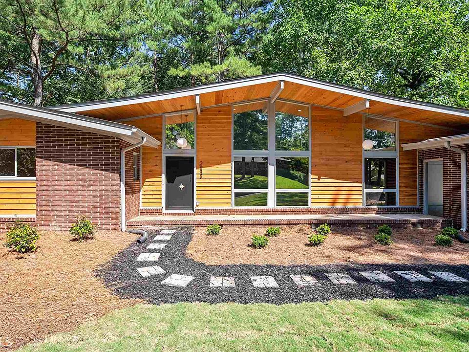 1st image of 2845 Umberland Dr #16