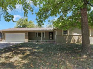 518 W Allison St, Andover, KS 67002