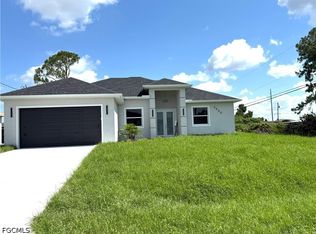 2900 2nd St SW, Lehigh Acres, FL 33976