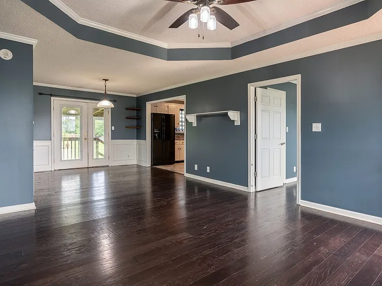 3704 Trenton Rd — Photo 4