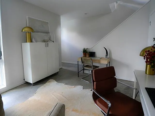 516 Person St — Photo 3