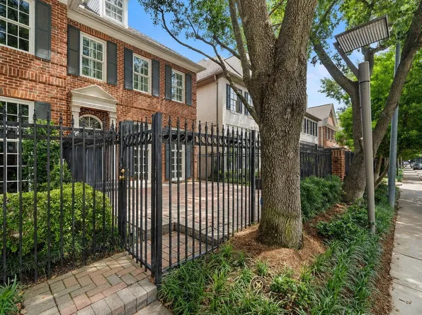 5136 Chevy Chase Dr, Houston, TX 77056