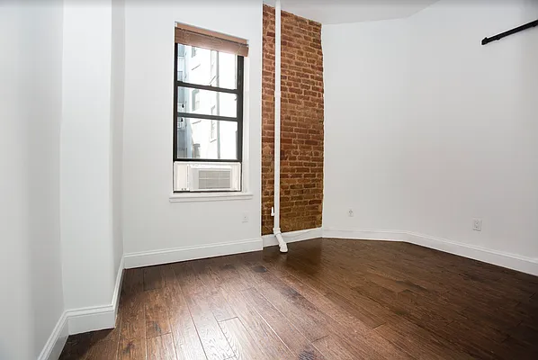 Rented by REAL New York | media 28