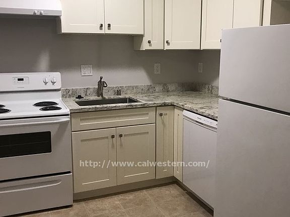 2nd image of 4230 Payne Ave APT 4