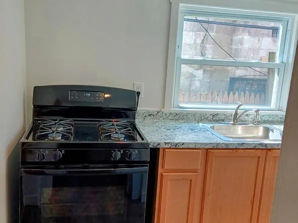 5140 Ranstead St, Philadelphia, PA 19139