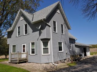 W4074 State Road 33, Randolph, WI 53032