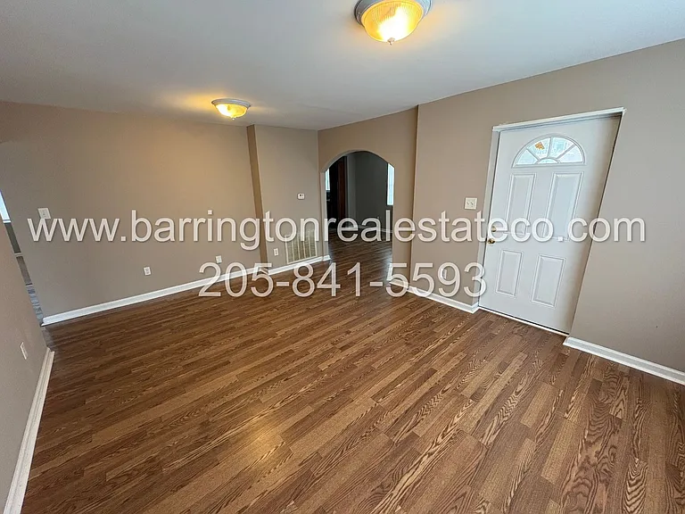 901 Pike Rd — Photo 2