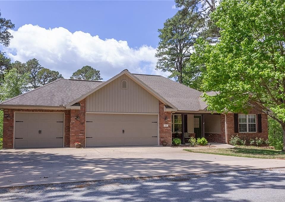 1st image of 125 Overton Dr