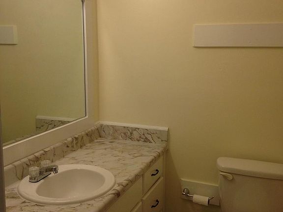 3rd image of 2902 Tyndall Dr