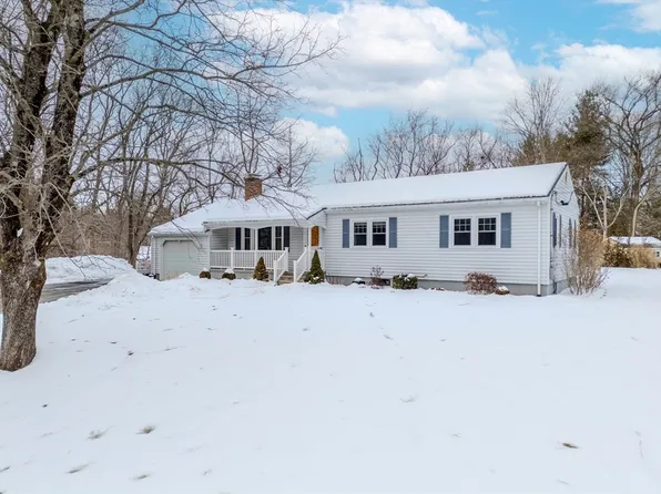 15 Winslow Rd, Chelmsford, MA 01824